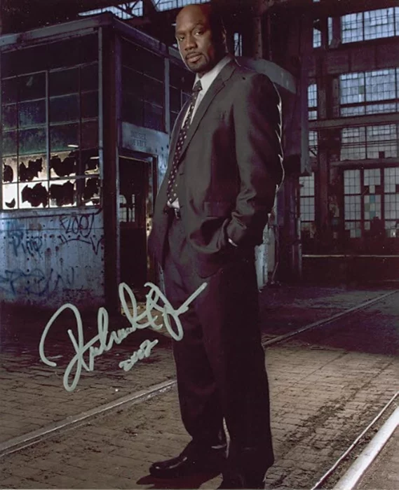 Richard T. Jones autograph