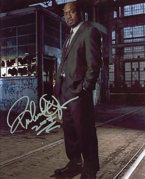 Richard T. Jones autograph