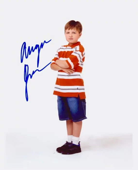 Angus Jones autograph