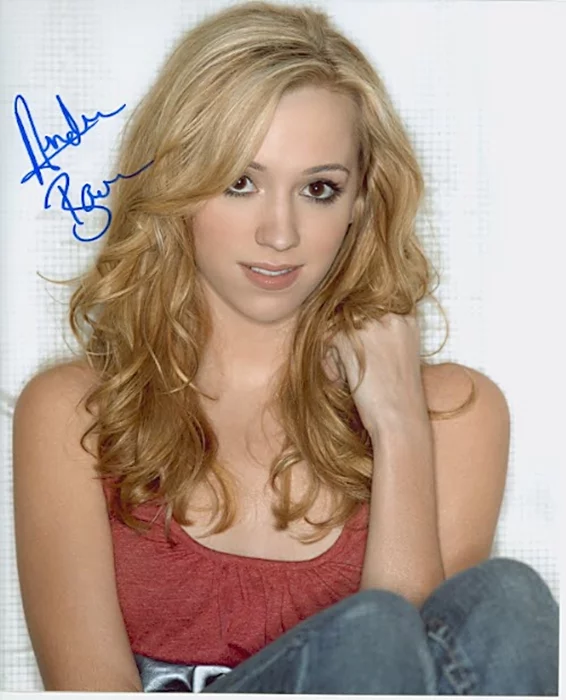 Andrea Bowen autograph
