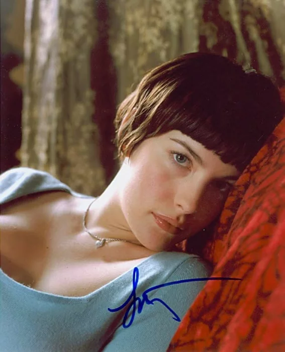 Liv Tyler autograph