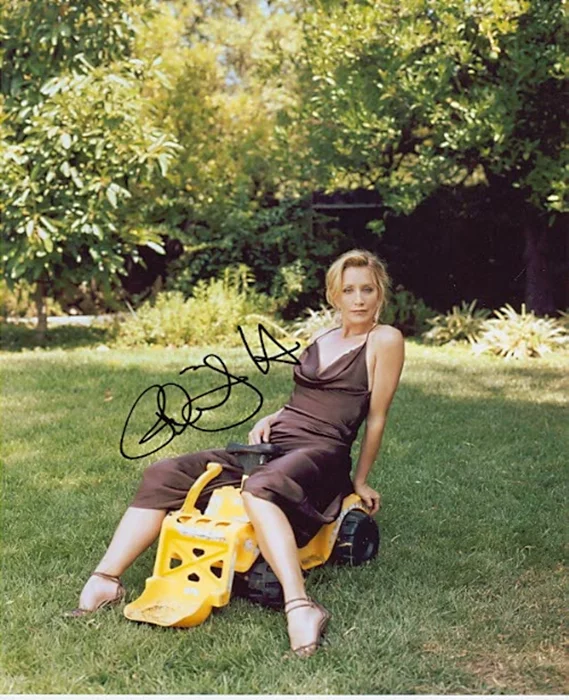 Felicity Huffman autograph