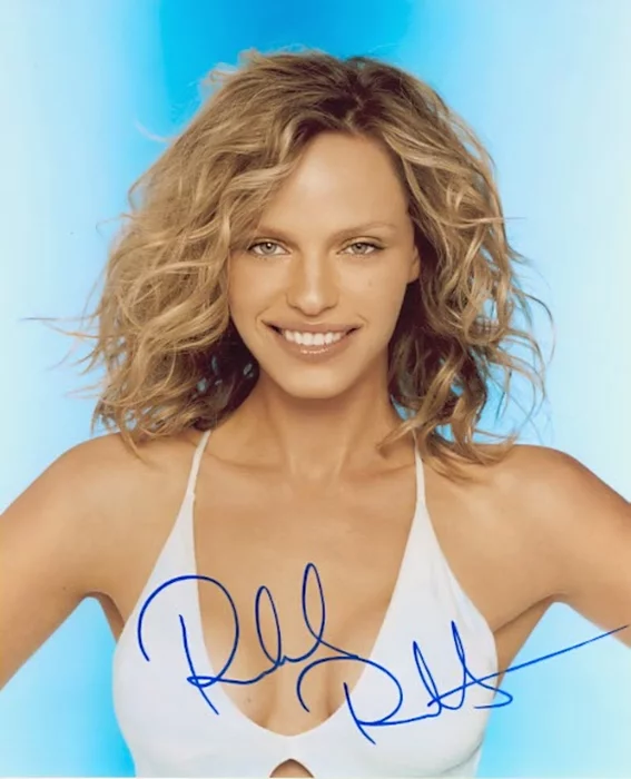 Rachel Roberts autograph