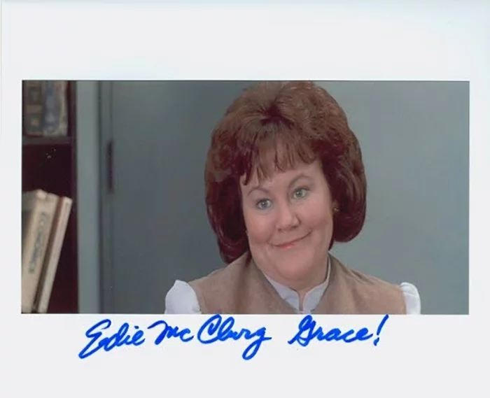 Edie McClurg autograph