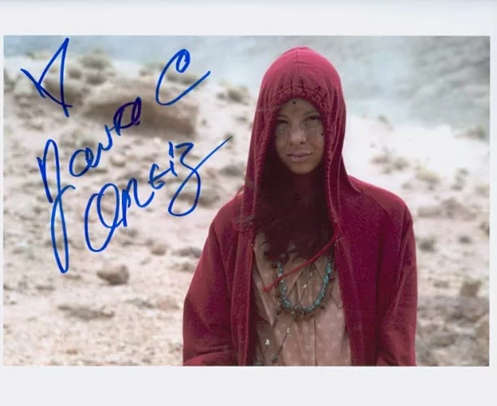 Laura Ortiz autograph