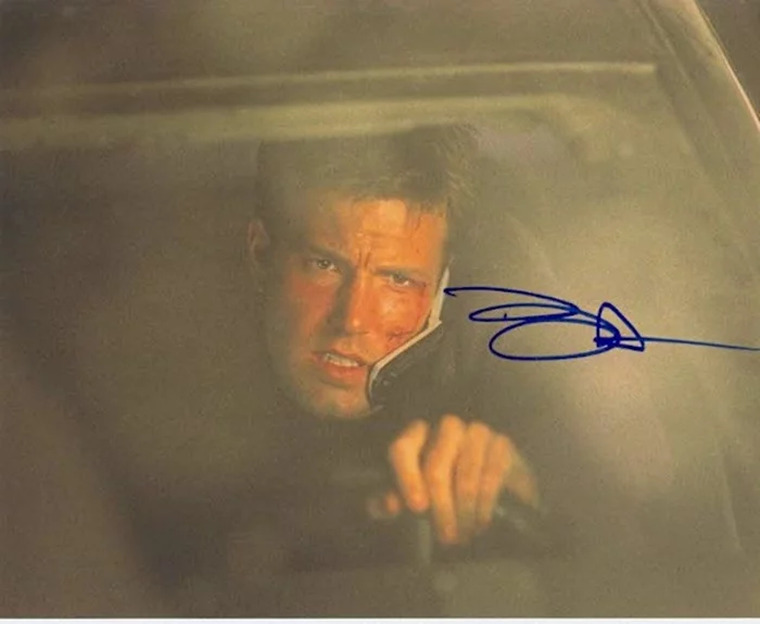 Ben Affleck autograph