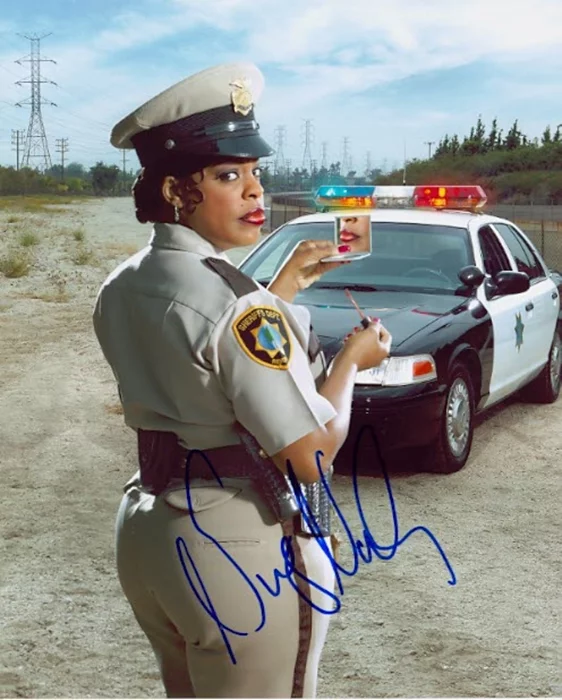 Niecy Nash autograph