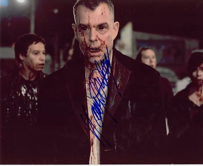 Danny Huston autograph