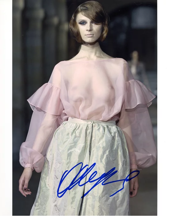 Olga Sherer autograph