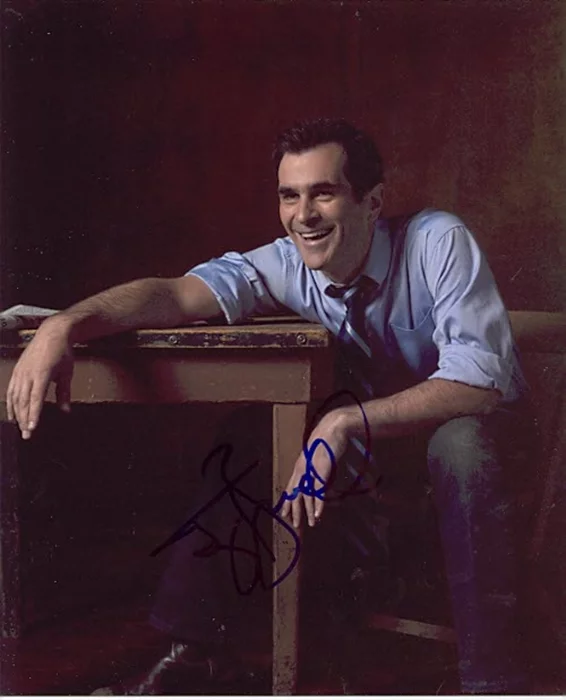Ty Burrell autograph