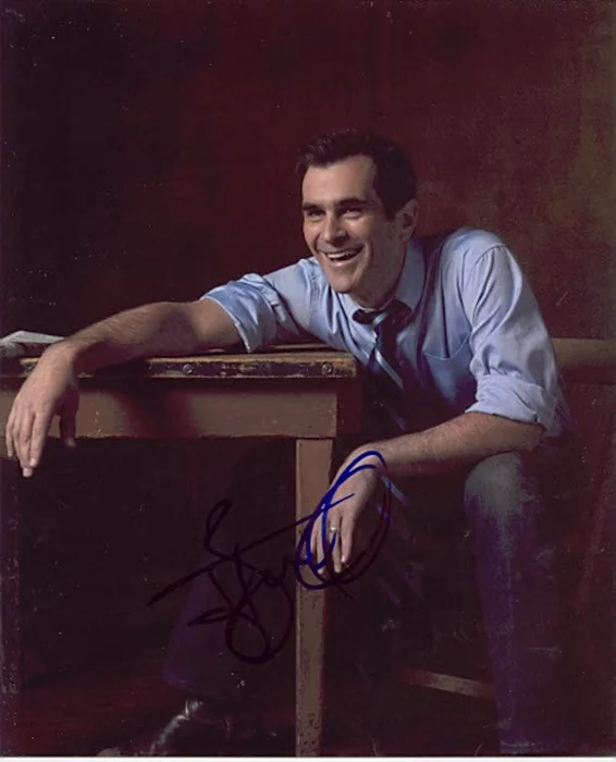 Ty Burrell autograph