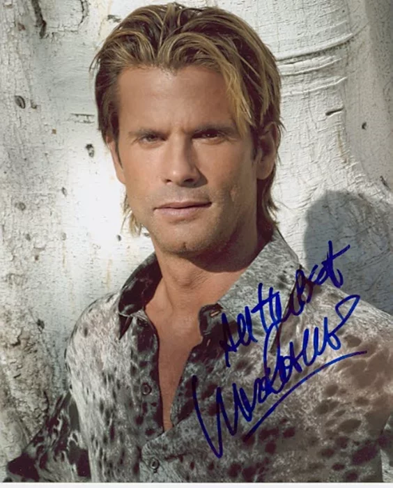 Lorenzo Lamas autograph