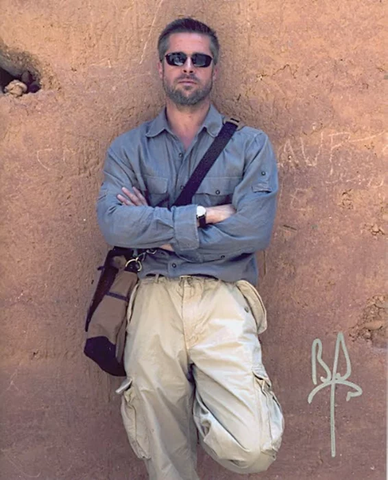 Brad Pitt autograph