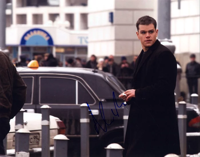 Matt Damon autograph