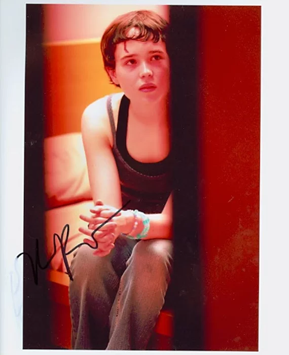 Ellen Page autograph