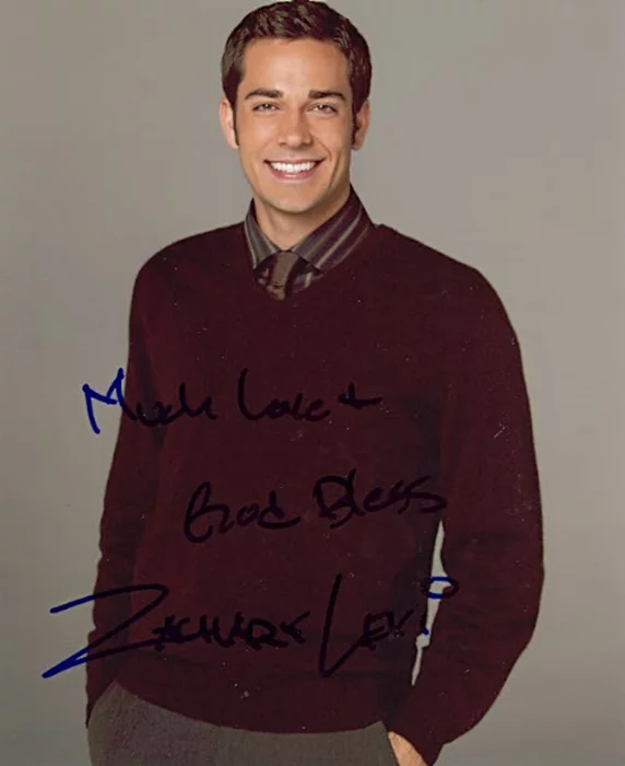 Zachary Levi autograph
