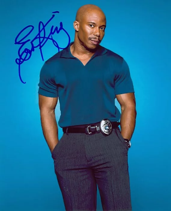 Erik King autograph