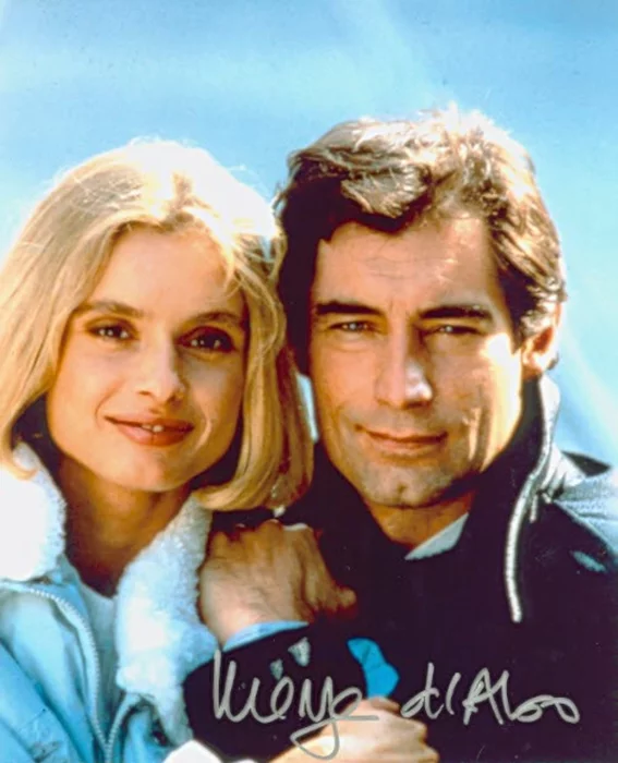 Maryam D'Abo autograph