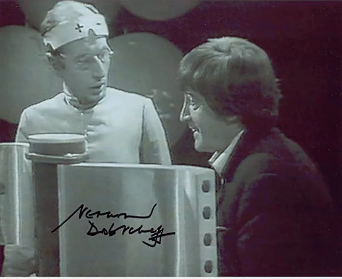Vernon Dobtcheff autograph
