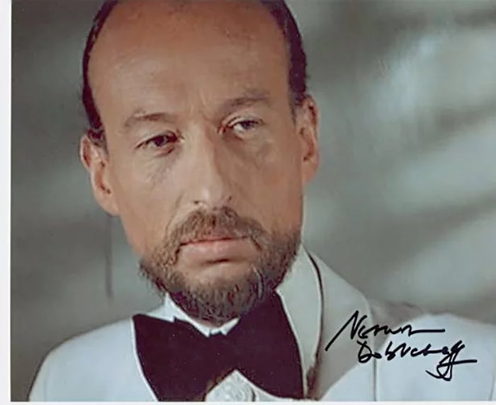 Vernon Dobtcheff autograph