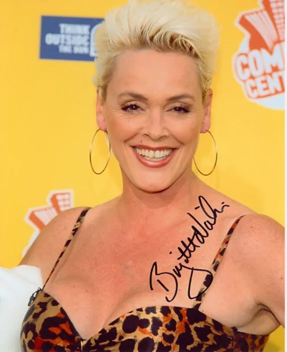 Brigitte Nielsen autograph