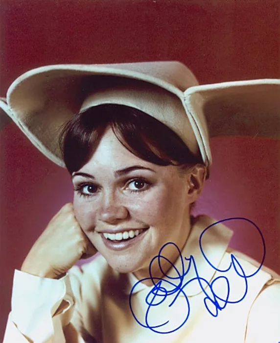 Sally Field autograph