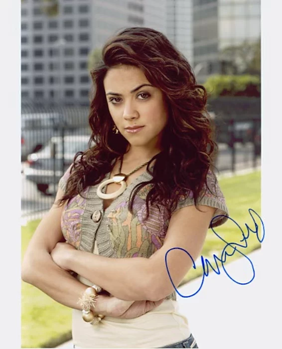 Camille Guaty autograph