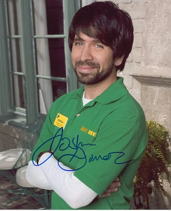 Joshua Gomez autograph