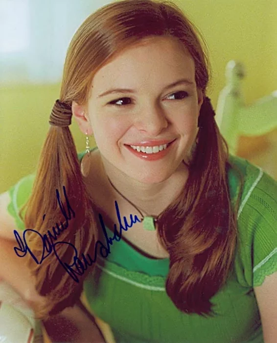 Danielle Panabaker autograph