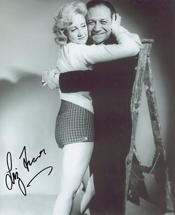 Liz Fraser autograph