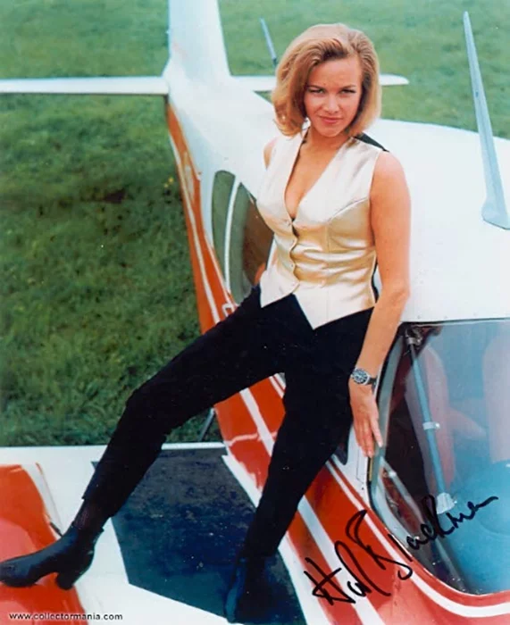 Honor Blackman autograph