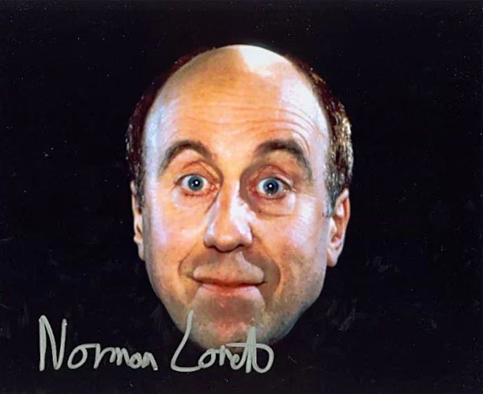 Norman Lovett autograph