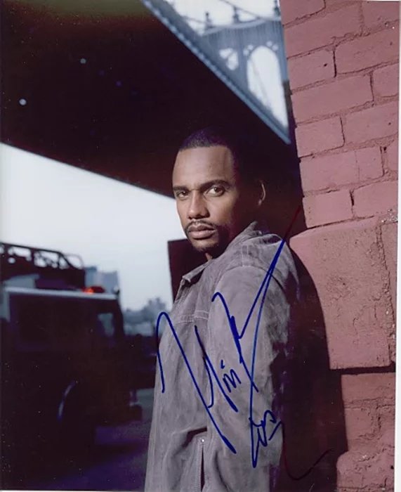 Hill Harper autograph