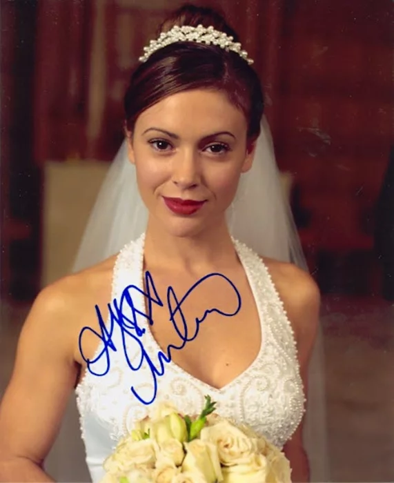 Alyssa Milano autograph