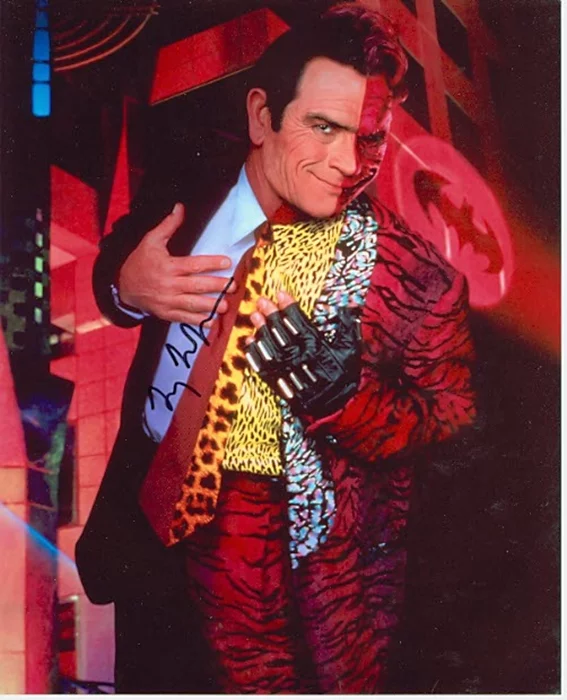 Tommy Lee Jones autograph