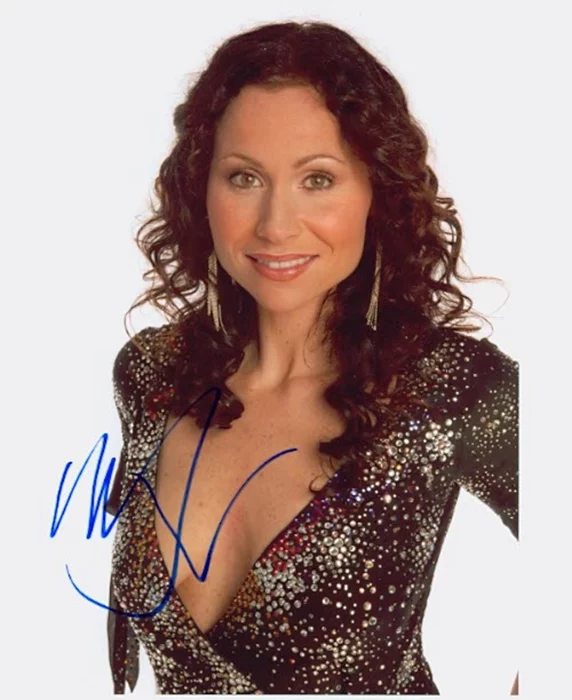Minnie Driver autograph