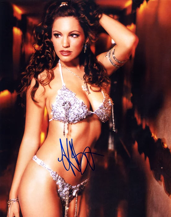 Kelly Brook autograph