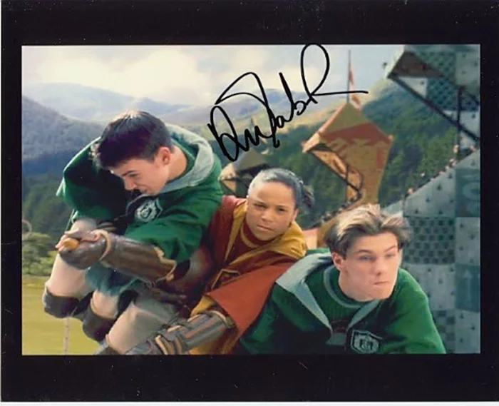 Danielle Tabor autograph