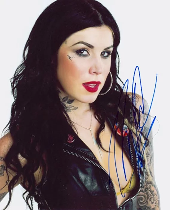 Amy Winehouse autograph