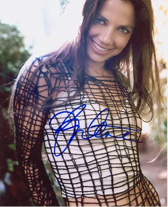Justine Bateman autograph