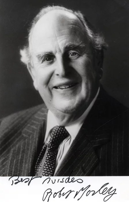 Robert Morley autograph