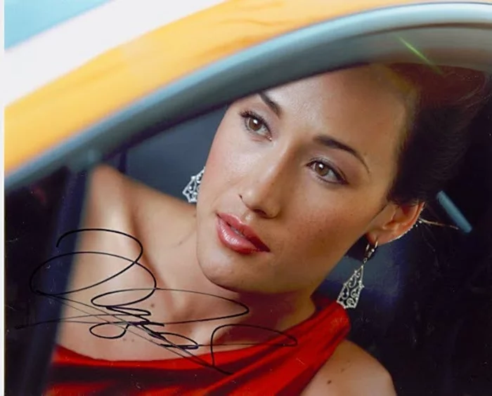 Maggie Q autograph