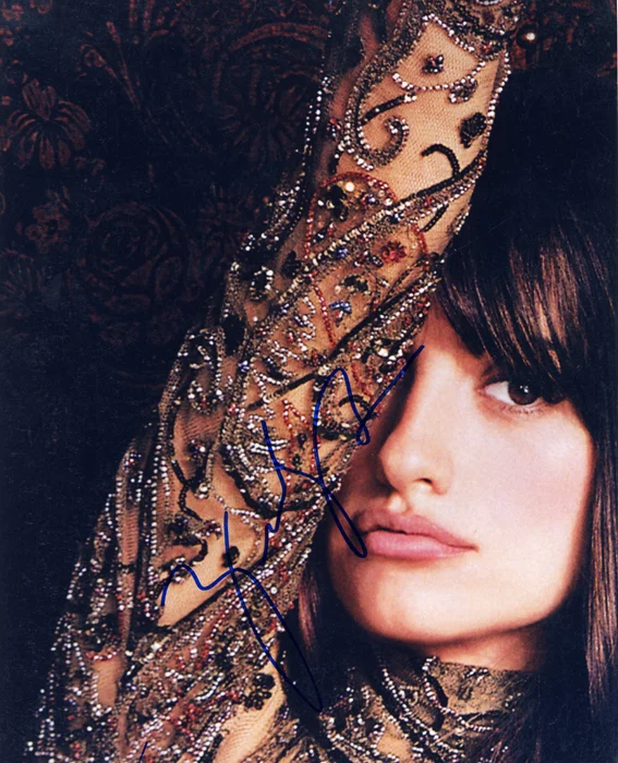 Penelope Cruz autograph