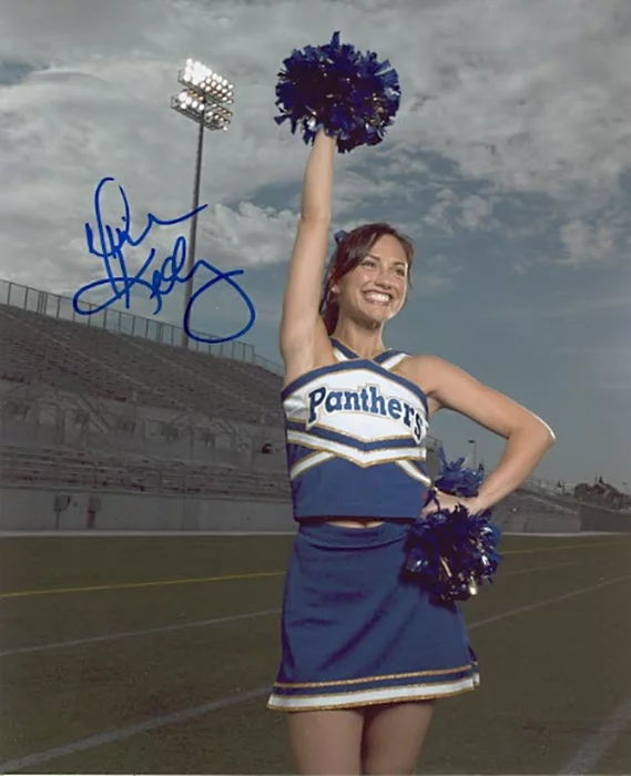 Minka Kelly autograph
