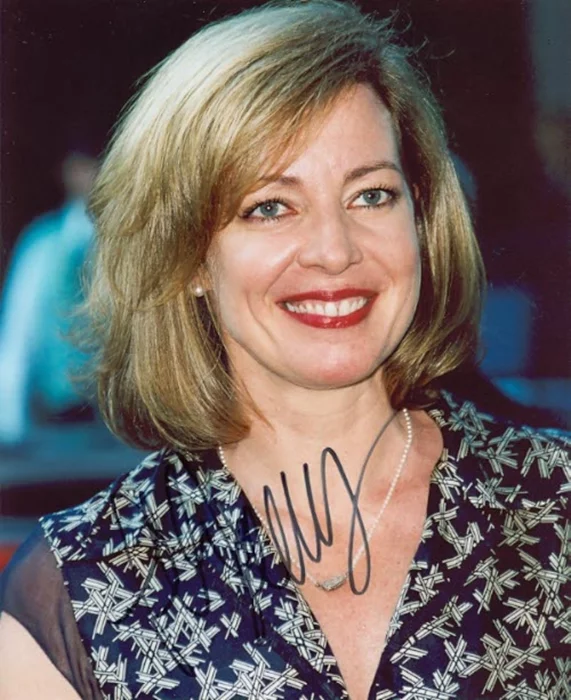 Allison Janney autograph