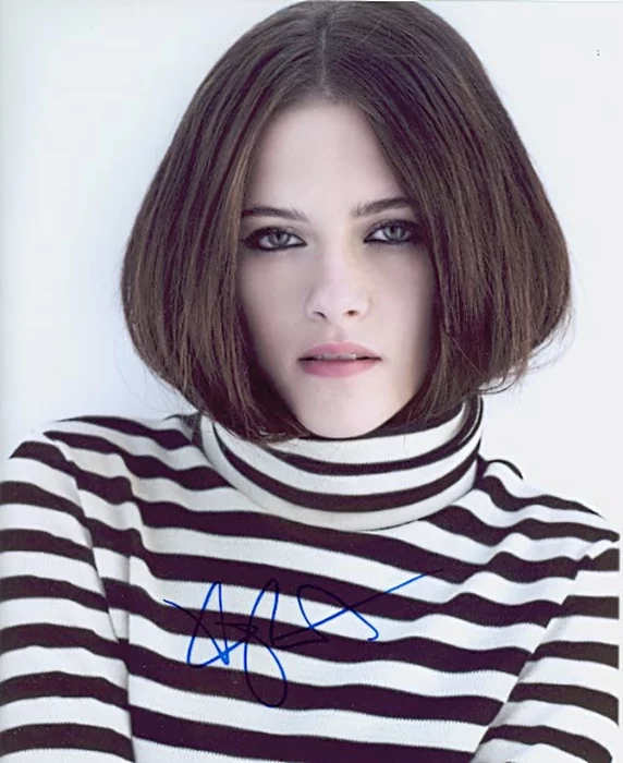 Kristen Stewart autograph