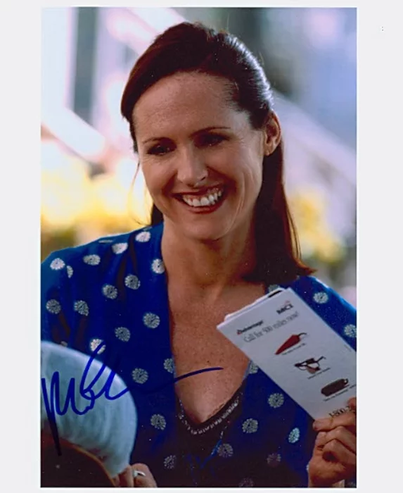 Molly Shannon autograph