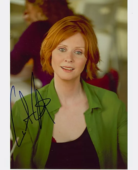Cynthia Nixon autograph