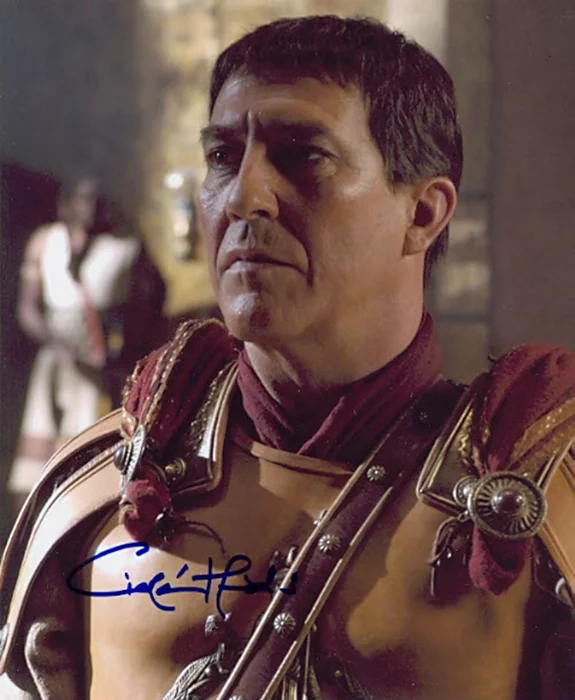 Ciaran Hinds autograph