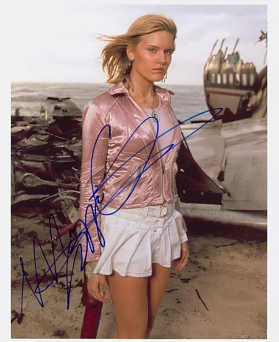 Maggie Grace autograph